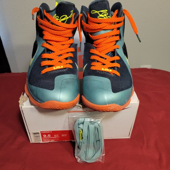NIKE LEBRON 9 CANNON SNEAKERS WITH EXTRA SET BLUE LACES AND BOX - SIZE 9.5 - Picture 4 of 16
